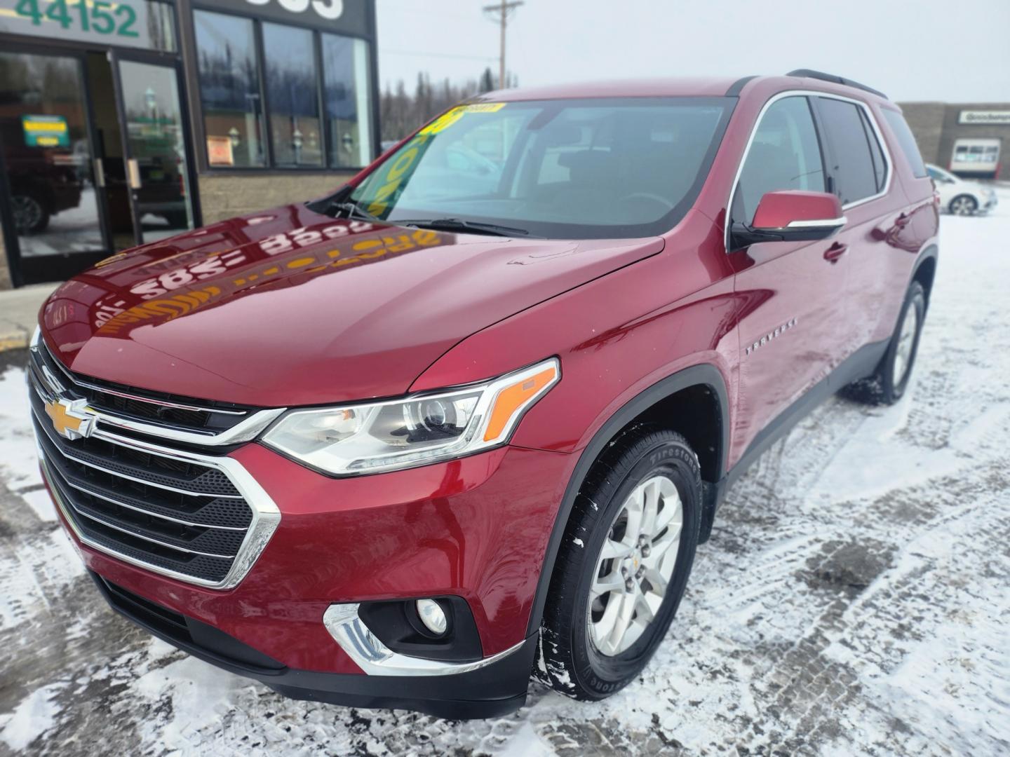 2020 Red /GRAY/BLACK Chevrolet Traverse LT (1GNEVGKW9LJ) with an 3.6l engine, 9 speed transmission, located at 1960 Industrial Drive, Wasilla, 99654, (907) 274-2277, 61.573475, -149.400146 - Photo#3